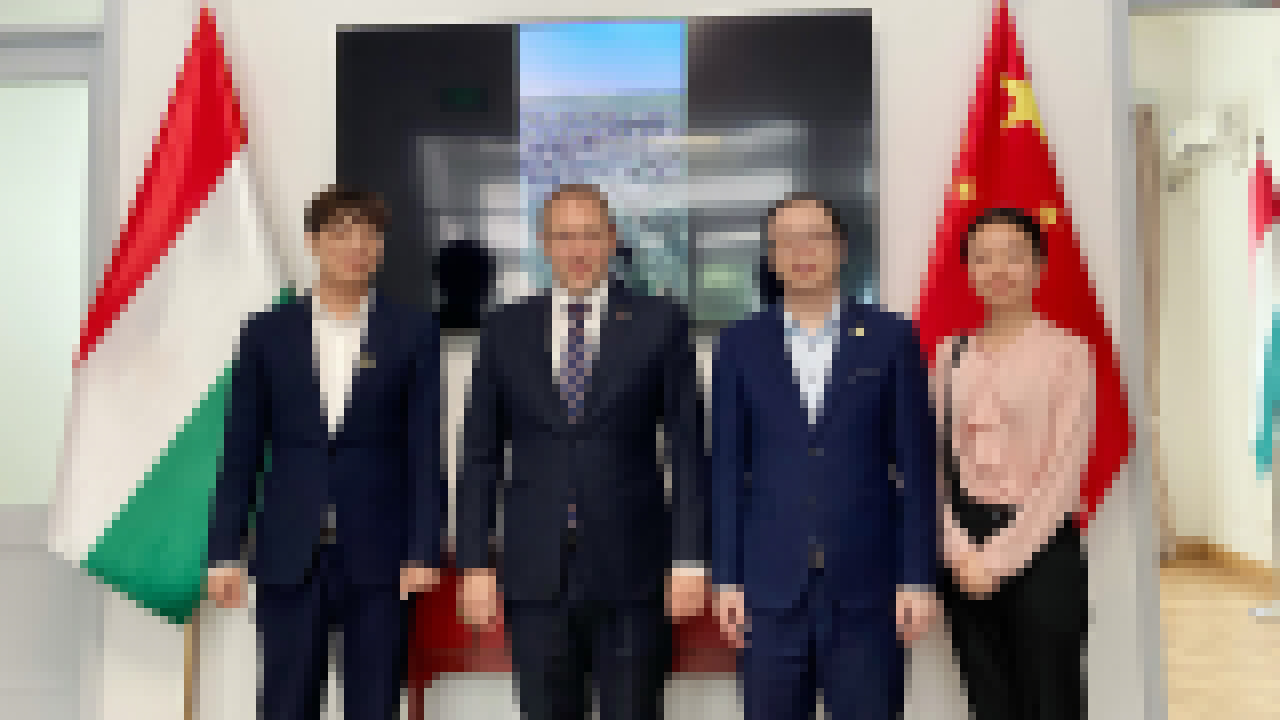 AGIN国际厅大会执委会执行秘书长何强一行访问匈牙利驻华使馆