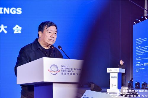 中国国务院原参事、科技部原秘书长石定寰